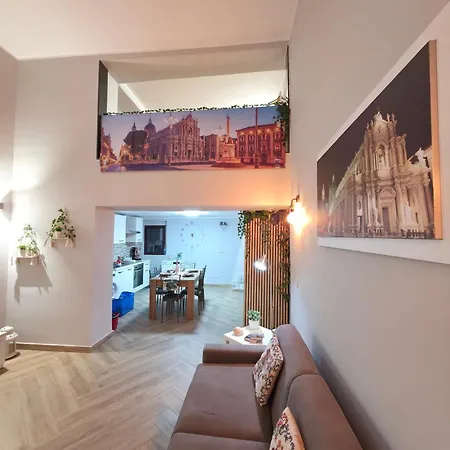 アパート La Casa Di Rocco - カターニア