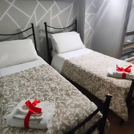 アパート La Casa Di Rocco - カターニア