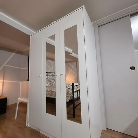 La Casa Di Rocco - *